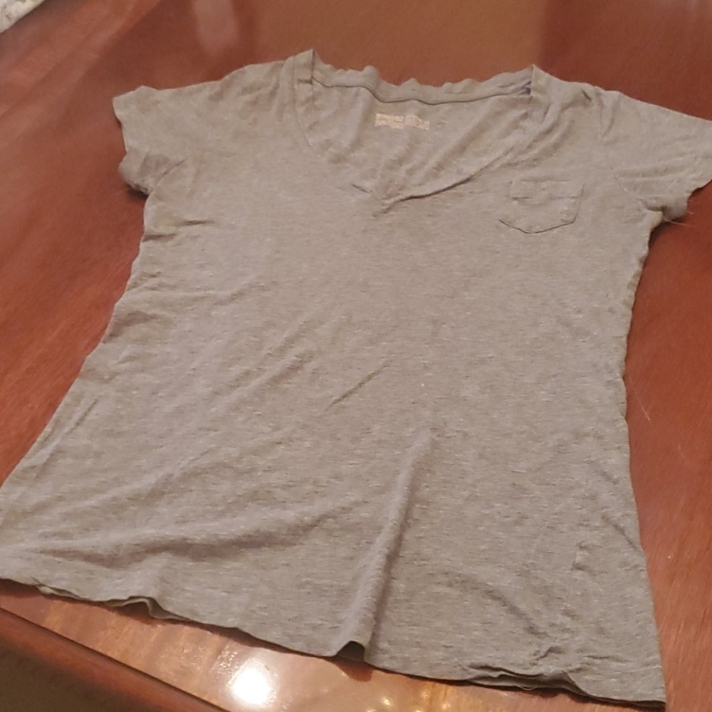 V neck boyfriend Tee